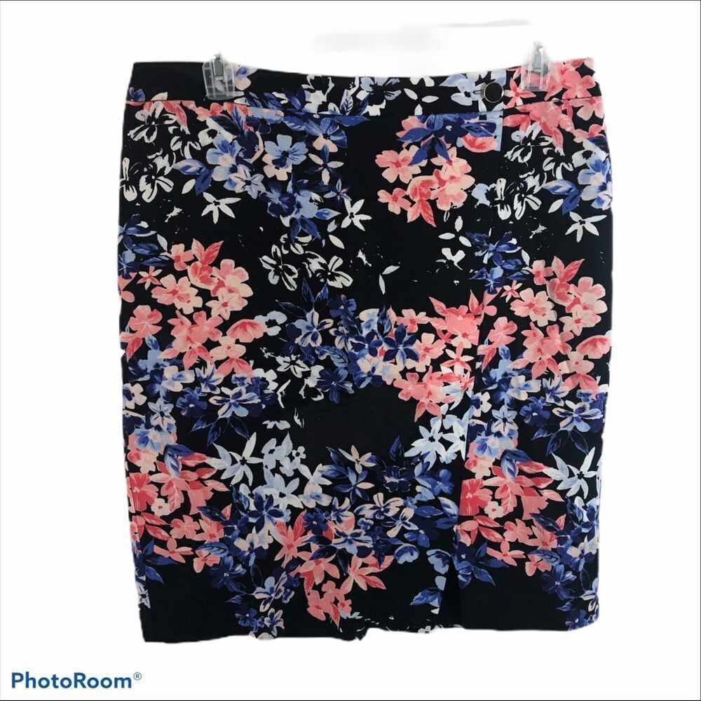 Talbots Black and floral print skirt size 16 - Picture 3 of 12